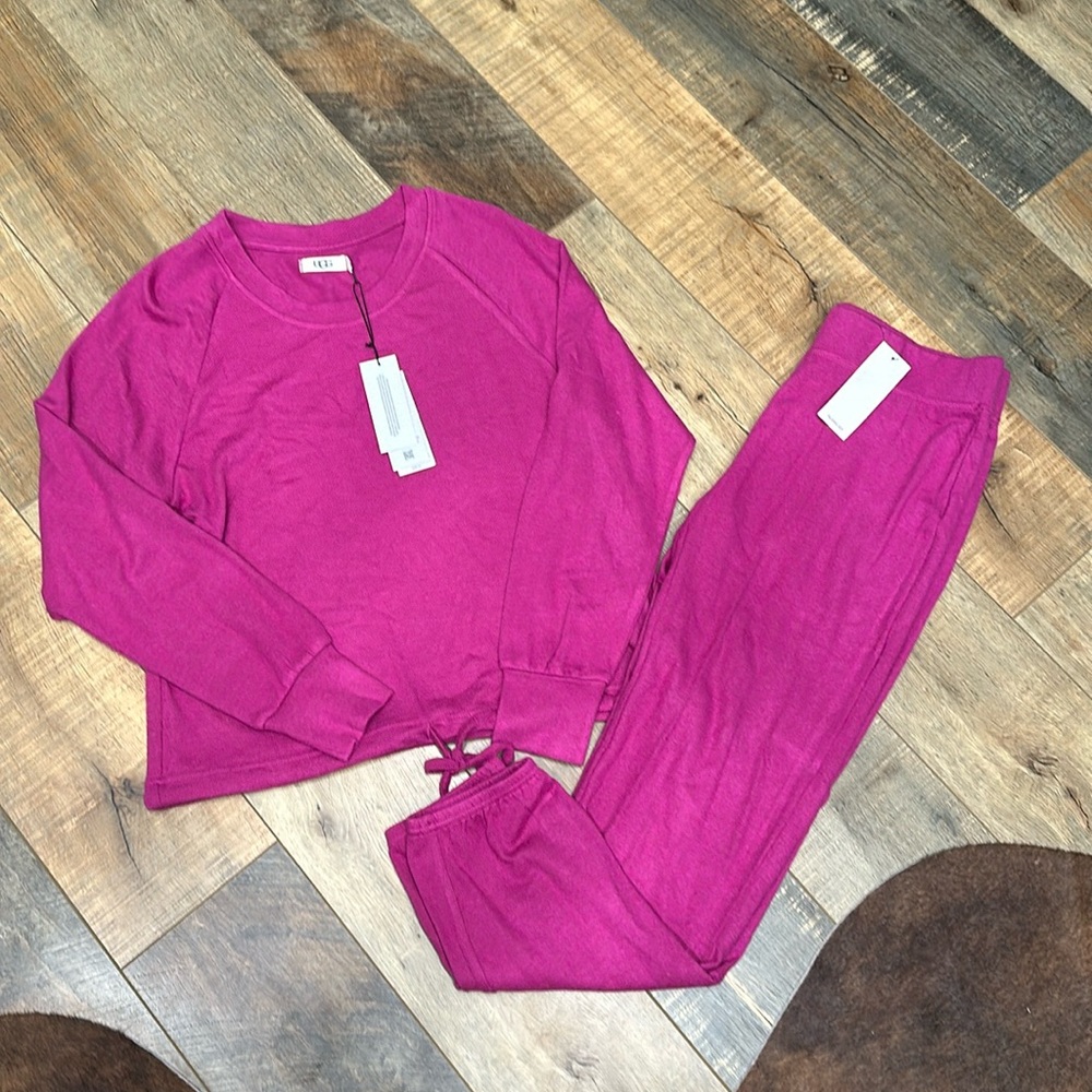 NWT Ugg PJ/lounge set